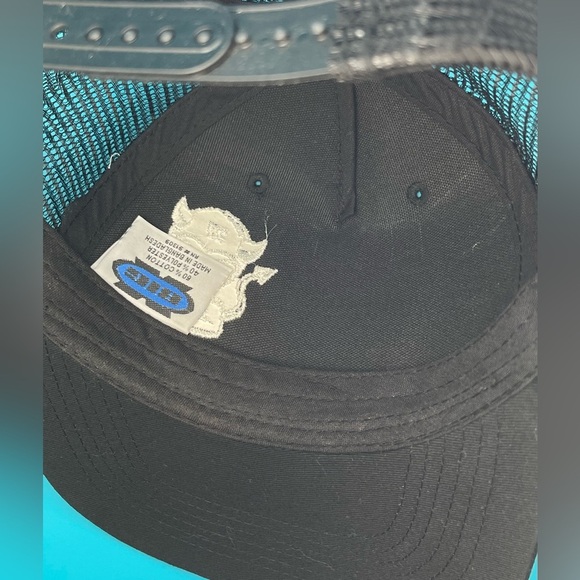 Little Devil 77 | Black Embroidered Hat | Snapback One Size - Picture 4 of 4